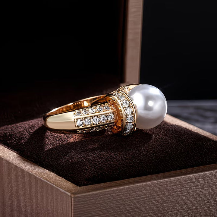 REGINA | THE CROWN PEARL RING