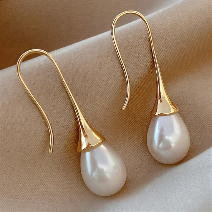 BELLEZA | CLASSIC PEARL BEAUTY EARRINGS