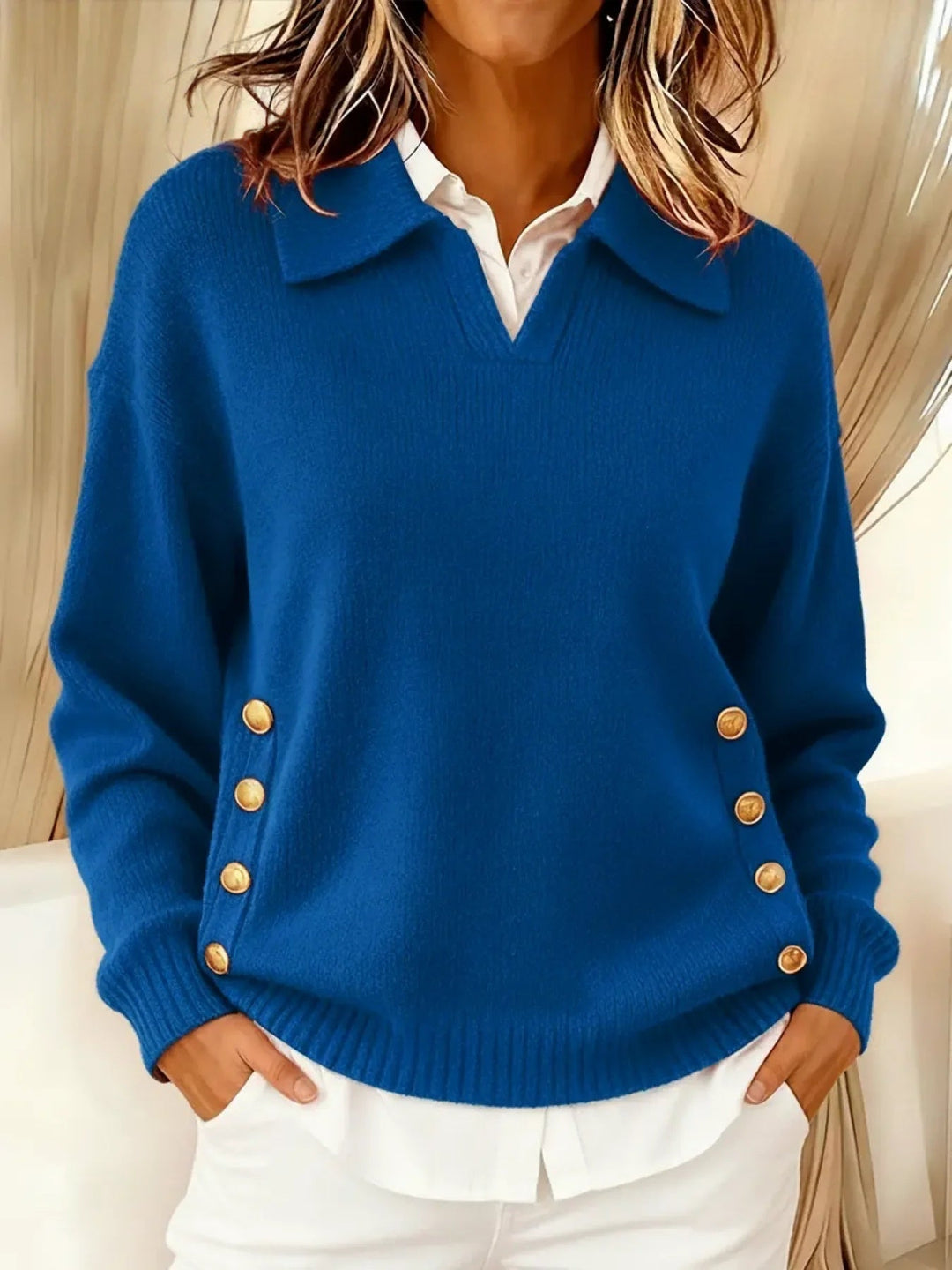 VYNETTE | V-NECK JUMPER WITH COLLAR